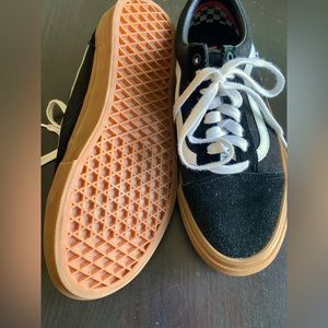 Men’s size 8.5 Vans Shoes